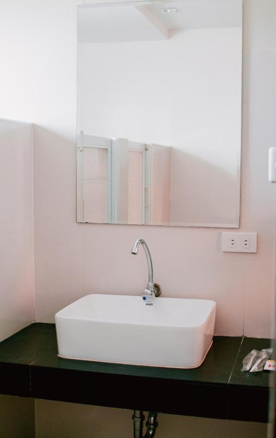 Be-Ing Suites Davao Zewnętrze zdjęcie