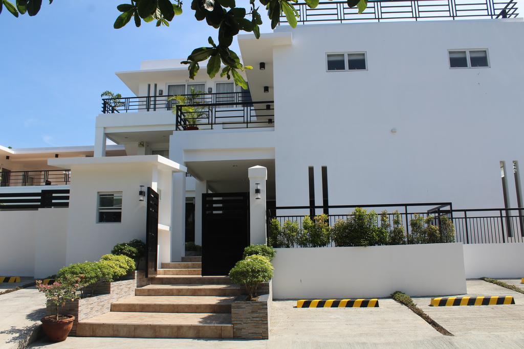 Be-Ing Suites Davao Zewnętrze zdjęcie