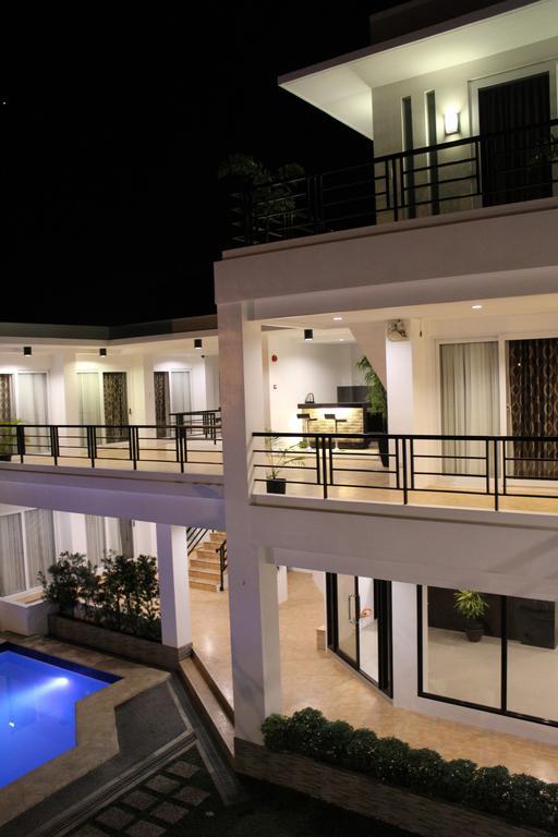 Be-Ing Suites Davao Zewnętrze zdjęcie