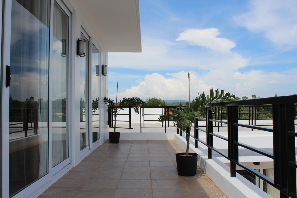 Be-Ing Suites Davao Zewnętrze zdjęcie