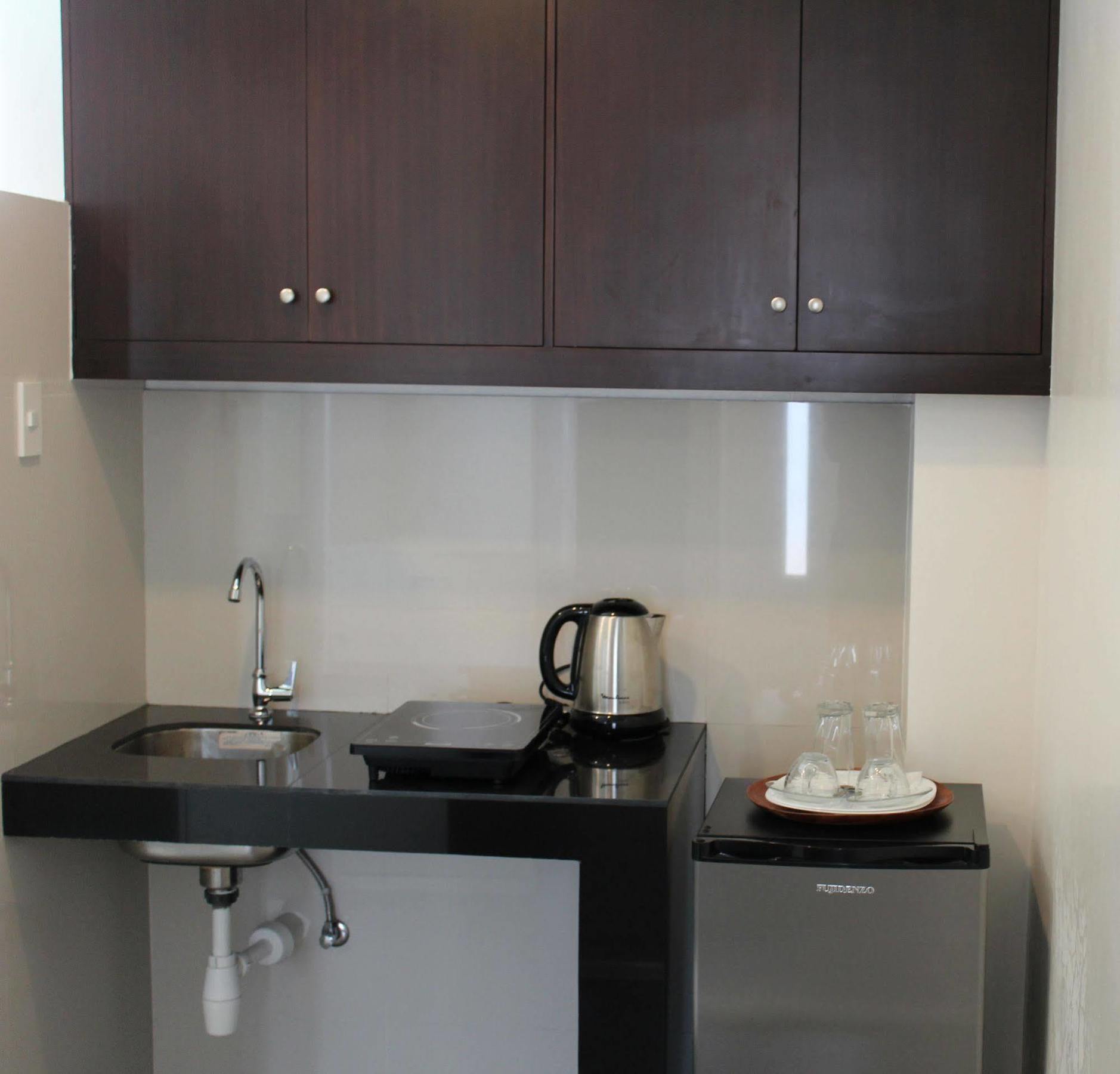 Be-Ing Suites Davao Zewnętrze zdjęcie