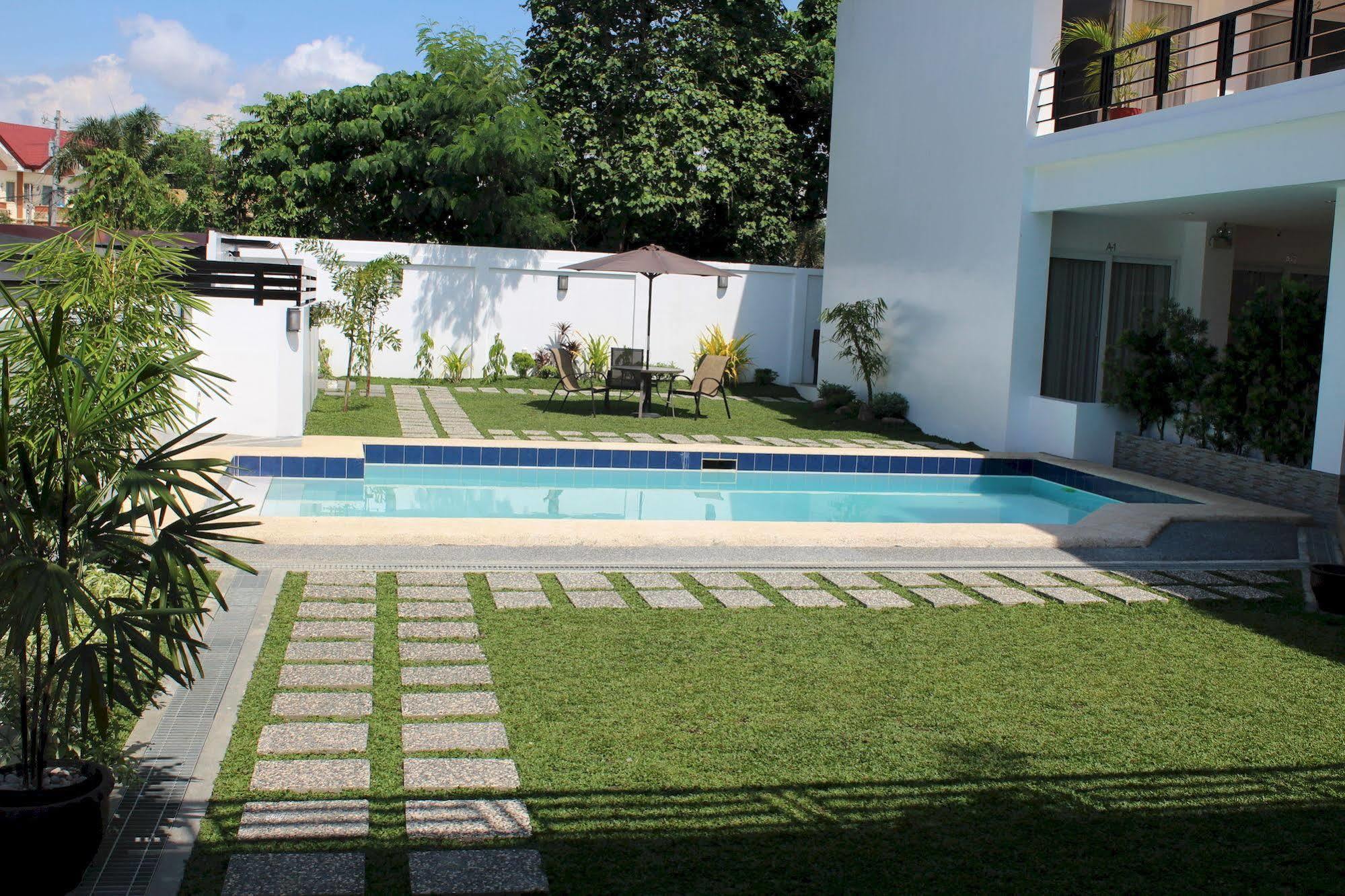 Be-Ing Suites Davao Zewnętrze zdjęcie