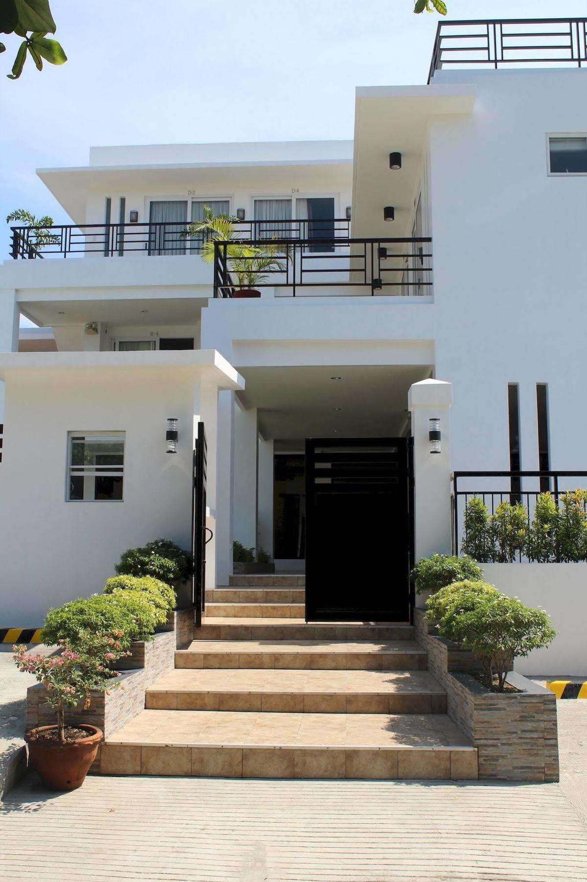 Be-Ing Suites Davao Zewnętrze zdjęcie