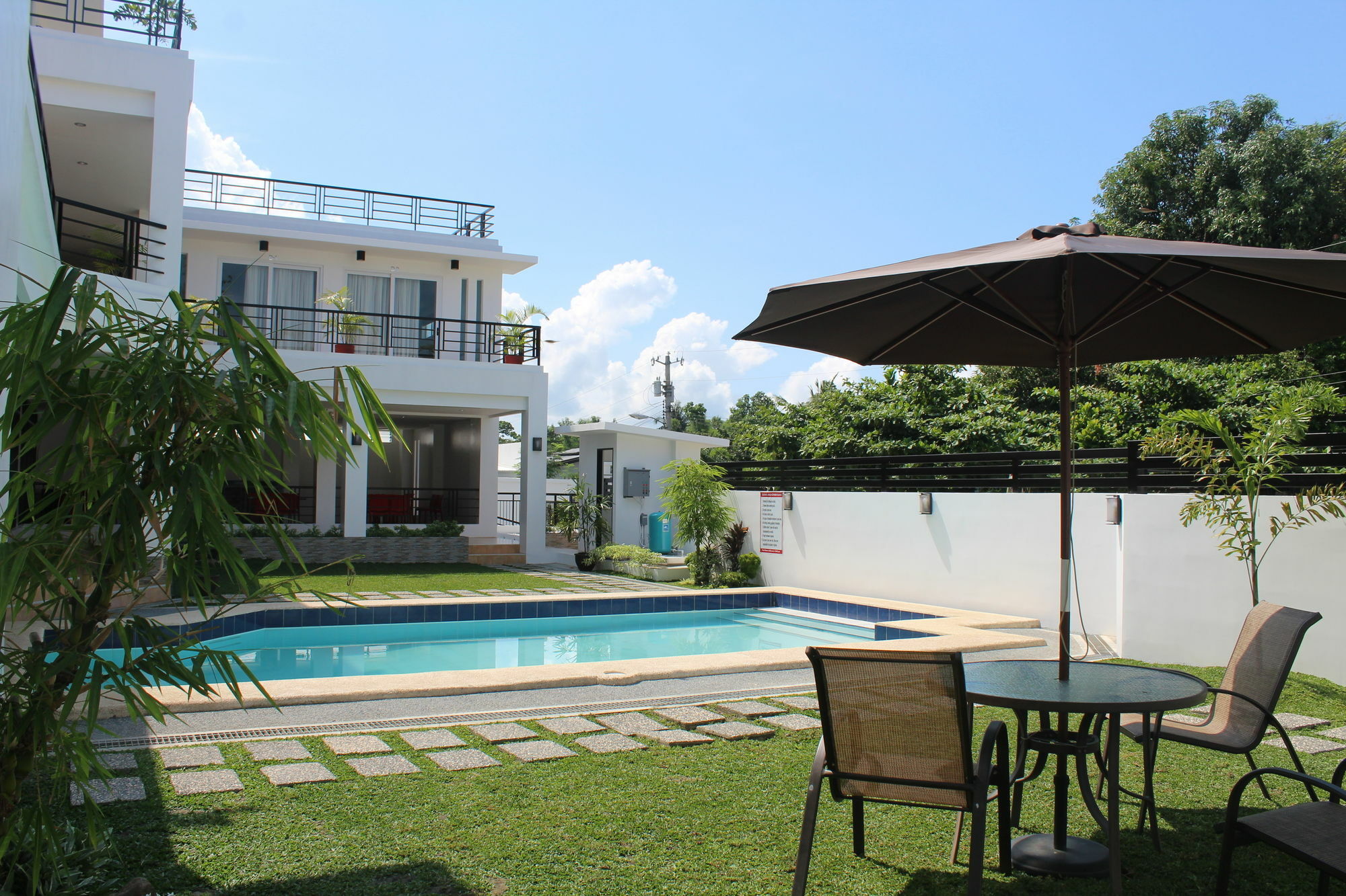 Be-Ing Suites Davao Zewnętrze zdjęcie