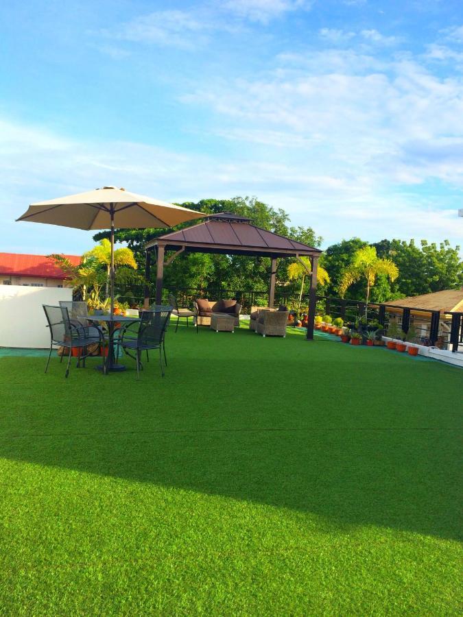 Be-Ing Suites Davao Zewnętrze zdjęcie